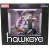 Diamond Select MARVEL Hawkeye Disney + Occhio Di Falco Jeremy Renner statue Diamond Gallery