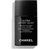 CHANEL ULTRA LE TEINT VELVET COLORITO EFFETTO PELLE LEVIGATA. RISULTATO OPACO VELLUTATO -