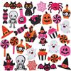 Baker Ross FN607 Adesivi di Halloween in schiuma rosa - Confezione da 120, adesivi di Halloween a tema rosa vivaci e divertenti, perfetti per l'artigianato e le decorazioni per feste