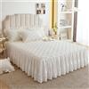 BATlaM Copriletto Trapuntato in Cotone Broccato con Motivo Floreale con Gonna a Balze in Pizzo, copriletto Matrimoniale, Beige