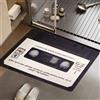 KRIPINC Tappeto Vintage a Forma di Cassetta Audio, Tappeto Bagno Diatomite Assorbente Antiscivolo, Tappeti Musica per Stanza della Musica, Salotto, Cameretta, Scendiletto, Bagno (Stile D, 60x90cm)