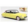 NOREV NV181762 CITROEN DS 19 1960 YELLOW & CARAVAN DIGUE PANORAMIC 1:18 Modellin