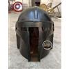 Fatto a mano Elmetto Mandaloriano Star War completamente indossabile in acciaio nero con f...