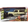 MAISTO Radiocomando Auto 1:16 Land Rover Defender Victory 4x4