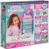 Spin Master Games Gabby's Dollhouse, Quartier Generale con 8 Giochi da Tavolo Classici: Dama, Tris, Gioco delle Coppie, Tombola, Ispirati alla Serie TV su Netflix, per Bambini, 4+ Anni