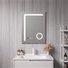 pro.tec Specchio LED da Parete Specchio da Bagno Retroilluminato con Lente Ingranditore Antiappanamento Display Orologio Luce Bianca Regolabile Sensore Tattile Specchio Rettangolare 60 x 80 cm