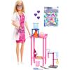 Barbie Carriere - Scienziata, set bambola bionda con camice bianco da laboratorio e accessori inclusi, tavolo, microscopio e becher cambia colore, giocattolo per bambini, 3+ anni, JCR70
