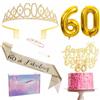 YAAVAAW Set di decorazioni per il 60° compleanno d'oro per le donne - Tiara, nastro, cintura, corona, topping torta di compleanno, numero 60 palloncini in lamina, candele - pacchetti per feste regali per lei