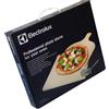 Electrolux Set Pizza con Pietra refrattaria in Cordelite, Pala in legno e Rotella tagliapizza in acciaio Inox, E9OHPS1 - Cottura Perfetta come in Pizzeria