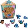 Just Play Disney Doorables Stitch Collection Peek, 8 pezzi, personaggi collezionabili alti circa 3,8 cm, giocattoli per bambini dai 5 anni in su di Just Play