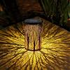 ZVO - Lanterna solare per esterni, a LED ad energia solare, stile retrò, in metallo, con grado di impermeabilità IP65, decorazione per balcone, albero, recinzione, terrazza, atmosfera (bianco caldo)