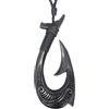 81stgeneration Ciondolo a Forma di Coda di Squalo Hei Matau Intagliato a Mano con Motivo Koru Inciso | Accessorio da Surfista Taonga da Uomo | Collana Tribale con Amo da Pesca