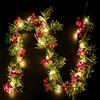 ETONSUNNY 1,8 Metri Ghirlanda Natalizia con Luci,20 Luci LED, Bacche Rosse e Foglie Verdi,Ghirlanda Natalizia per Porta,Ghirlande Natalizia per Decorare il Soggiorno (Style A)