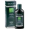 BIOKAP champu fortificante 200ml.BIO - shampoo che deterge delicatamente cute e capelli, contenuto 200 ml, può essere usato più volte alla settimana secondo le esigenze e rende più semplice prendersi