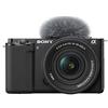 Sony Alpha ZV-E10K: mirrorless APS-C con obiettivo intercambiabile Power Zoom 16-50mm f/3.5-5.6 II, schermo orientabile, video 4K e autofocus oculare in tempo reale, ideale per vlogging.
