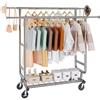 VEVOR Stand Appendiabiti a Rotelle Capacità Carico Statica Max. 272kg con Asta Laterale Piano Inferiore per Camera da Letto Soggiorno, Appendiabiti 4 Ruote Lunghezza 1282-1914 mm Altezza 1443-1867 mm