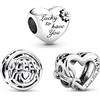 PHCLASY 2025 Graduation Cuore Charms Compatibile con Bracciali e Collane Europei, Stagione di Laurea Per le Donne
