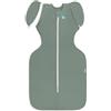Love To Dream Swaddle UP sacco nanna, taglia media 6-8,5 kg - Verde oliva intenso | Ali rimovibili | 1,0 Tog per primavera ed estate (20-24°C) | Cotone e doppia cerniera