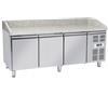 Banco Pizza refrigerato 3 sportelli e piano in granito. 202x80x100H.