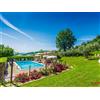 Smartbox Fuga romantica in Umbria: 2 notti in agriturismo con aperitivo e accesso alla Spa