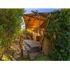 Smartbox Relax e natura in Toscana: 1 notte Glamping in Luxury Tent vicino a Pisa con vasca idromassaggio