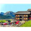 Smartbox Due cuori a Livigno: 1 notte in camera Romantic con pausa relax, aperitivo e cena di 3 portate