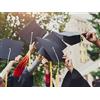 Smartbox Congratulazioni per la tua laurea! 1 cena, 1 pausa relax o 1 avventura per 1 o 2 persone