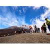 Smartbox Trekking guidato di 5h 30min ai crateri sommitali dell'Etna e attrezzatura inclusa per 2