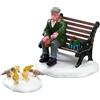 Lemax Feeding Pigeons - 42905