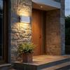 Alpinaluz Applique da Parete LED Integrato 12W 2700K, Alluminio Bianco con Diffusore in Vetro Satinato, Luce Sopra e Sotto, IP54 per Interni Ed Esterni Coperti, Bagno e Patio