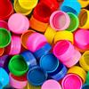 YIMINI 100 Tappi di Plastica Colorati per Bottiglie, PE Tappi Plastica Bottiglie, Progetti DIY Bambini Eco-Friendly, attività Scolastiche E Creative (12 Colori)