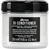 Davines OI Conditioner - Crema condizionante extra beauty antiossidante - Conditioner in crema ideale per tutti i tipi di capelli - Azione idratante e antiossidante - Districa i nodi - 250 ml