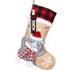 DEMIUKO Set di calze natalizie, 3 pezzi, 46 cm, grandi calze a maglia con tartan rosso in legno, targhette con nome, applicazioni 3D, Babbo Natale, renna, pinguino, per camino, regali (gatto)