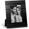 CAPESTORE Cornice Essence Line in Metallo Nero Satinato con Retro in Velluto - Portafoto Elegante da Tavolo o Parete (Black, 10 x 15)