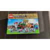 LEGO 21116 Crafting Box Minecraft Damaged Box