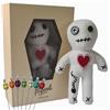 Mapanoli Voodoo Bambola con aghi Voodoo, cofanetto e istruzioni (extra large 16 cm a mano) - Set con aghi a teschio extra large | Regalo divertente per amici, colleghi, chef, matrimonio o cambio di lavoro