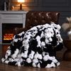Ybike Coperta Plaid, Fuzzy Soft Plush Plaid Fausse Fourrure 275x230cm, Lusso Reversibile Pile Peluche di Coniglio Coperta per Letto, Divano, Sofà, Poltrone (Nero Mucca)