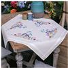 Vervaco Kit Ricamo Prestampato Tovaglia ALLIUM IN BLU E VIOLA Set Ricamo Biancheria Da Tavola 80 x 80 cm Set Fai Da Te Creativo Size Kit Hobby Creativi Adulti Casa Decor Embroidery