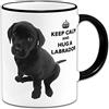 GIFT MUGS Keep Calm and Hug A Labrador (nero) - Tazza regalo + manico nero