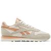Reebok Classic Leather, Scarpe da Ginnastica Donna, Vintage Chalk/Classic Beige/Clay, 35.5 EU