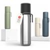 LARS NYSØM Bottiglia Termica in Acciaio Inox 750ml - Termos Caffè con Tazza | Borraccia Isolata Doppia Parete con Tazza e Tracolla - Ideale per Viaggio Ufficio Attività all'Aperto - Calde 12h Fredde 24h