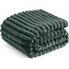 Bedsure Coperta Pile Divano Letto - Coperta Morbida Calda a Coste, Plaid Spessa per Soggiorno e Camera, Coperta Pile Invernale, Copridivano, XL 150x200 cm, Verde Scuro