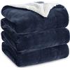 Bedsure Coperta in Pile Sherpa - Plaid Divano e Letto, Coperta Calda Accogliente, Sherpa Extra Spessa Morbida, Coperta Termica Copridivano Matrimoniale, XXL 220x240 cm, Blu Navy