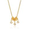 Generico Collana Donna Acciaio Inossidabile Dorata - Girocollo con Ciondoli Rimovibili (2 Cerchi + 3 Charms Brillanti) - Elegante, Personalizzabile, Impermeabile - Idea Regalo per Lei