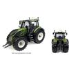 Universal Hobbies TRATTORE VALTRA Q305 OLIVE GREEN 1:32