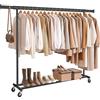 SONGMICS Stand Appendiabiti con Ruote, Attaccapanni Estensibile per Carichi Pesanti, Portata Totale 150 kg, 45 x (160-200) x 161,5 cm, Facile da Montare e Spostare, Nero HSR175B01