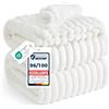 Bedsure Coperta Pile Divano Letto - Coperta Morbida Calda a Coste, Plaid Spessa per Soggiorno e Camera, Coperta Pile Invernale, Copridivano, XXL 220x240 cm, Bianco