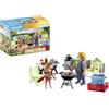 PLAYMOBIL Family Fun 71427 Barbecue, Camping, Divertimento e Piacere all'aperto con la Famiglia, con Barbecue, Grembiule da Cucina e Fantastici Accessori, Giocattolo per Bambini dai 4 Anni in su