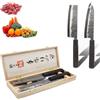 Fishtec Set Due Coltelli Giapponesi - Lame in Acciaio Martellato Nakiri e Santoku Professionali - Taglio Preciso di Carne Pesce e Verdure in Cucina con Manici in Palissandro e Scatola Regalo 32,5 cm