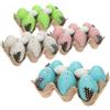 com-four® 32x Uova di Pasqua in cartone per uova - Decorazione pasquale con design a uovo di quaglia - Decorazione da tavolo - Uova decorative fissate saldamente con piume